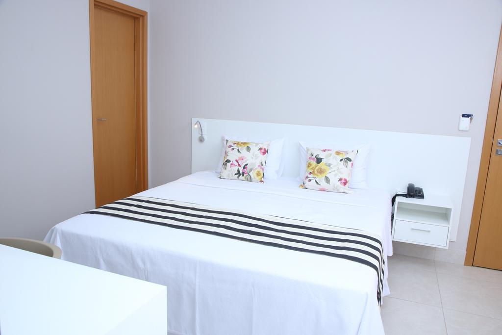 Ventura Hotel Barreiras  Bagian luar foto