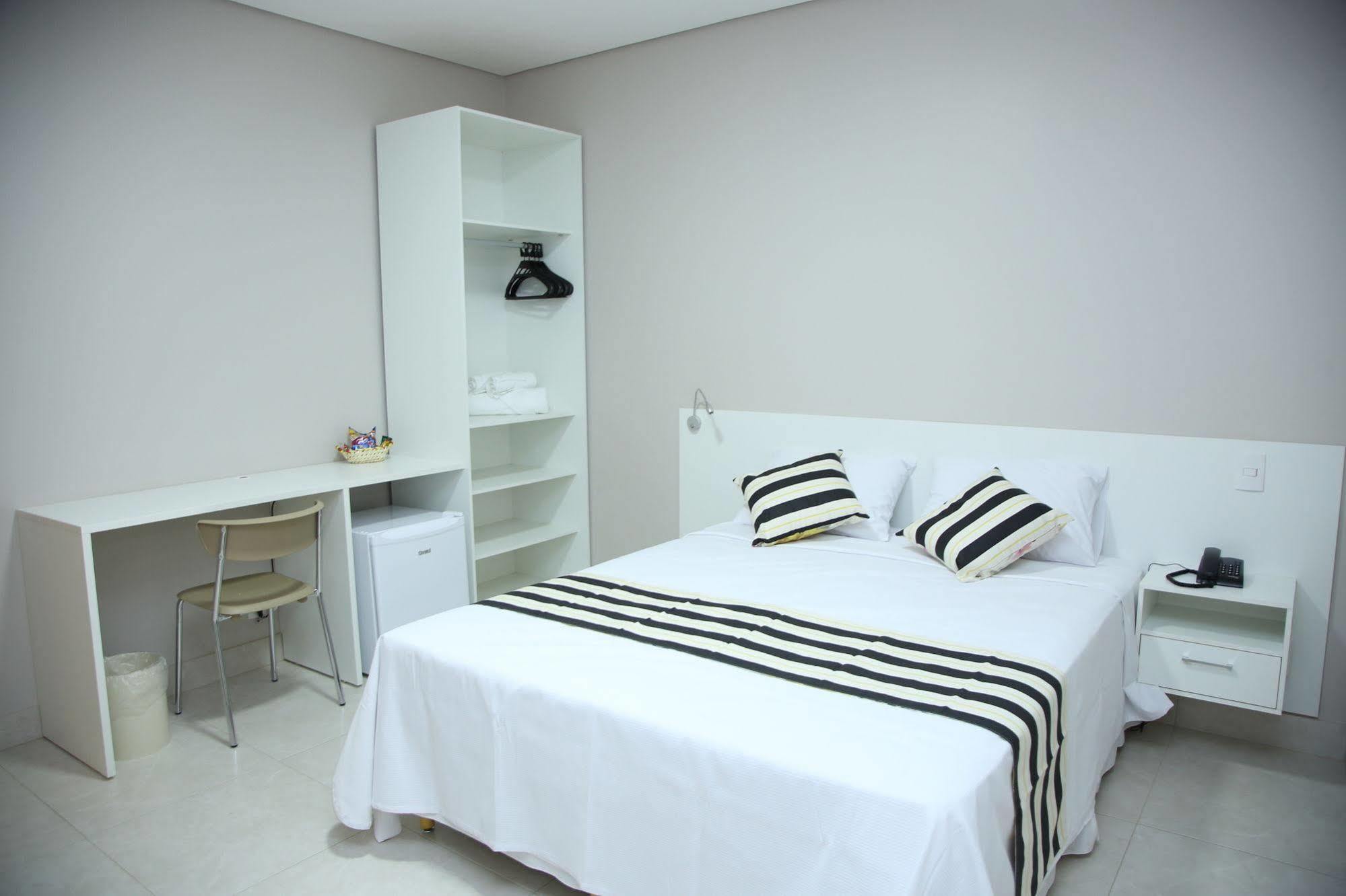 Ventura Hotel Barreiras  Bagian luar foto