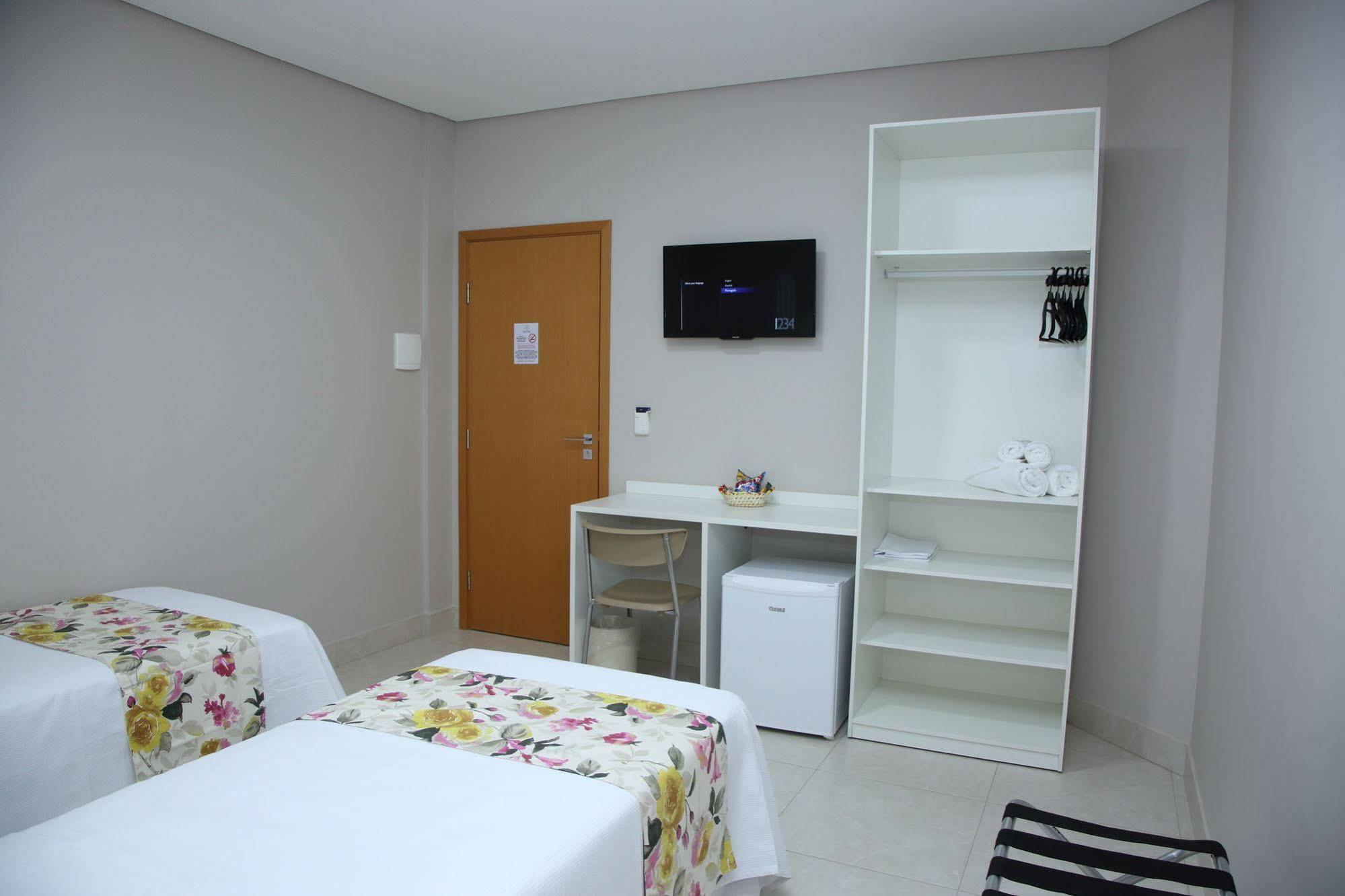 Ventura Hotel Barreiras  Bagian luar foto